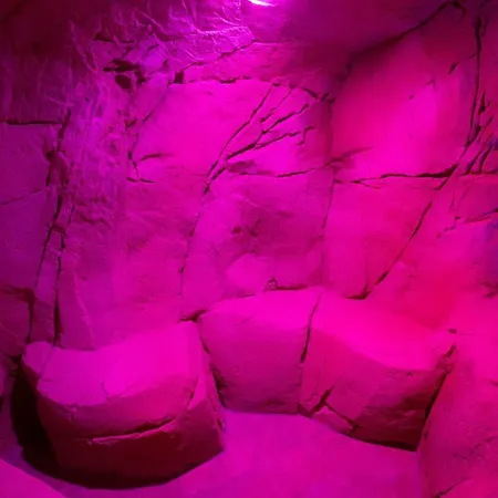 ゲストハウス New Emotion