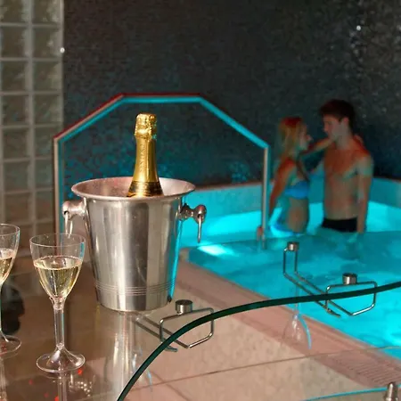 New Emotion Maison d'hôtes *